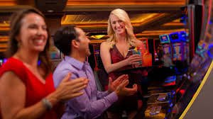 Live Football Betting Odds အချိန်နှင့်တပြေးညီ